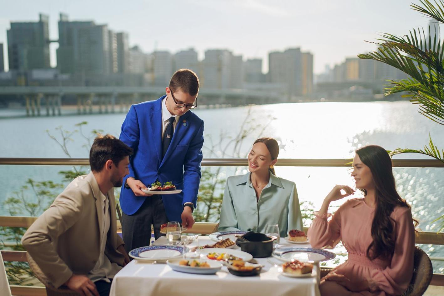 Four Seasons At Al Maryah Island Отель Абу-Даби