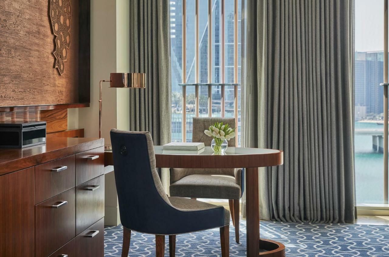 Four Seasons At Al Maryah Island Hotel